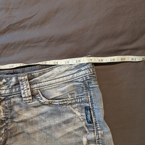 Silver brand Aiko shorts - Picture 5 of 5